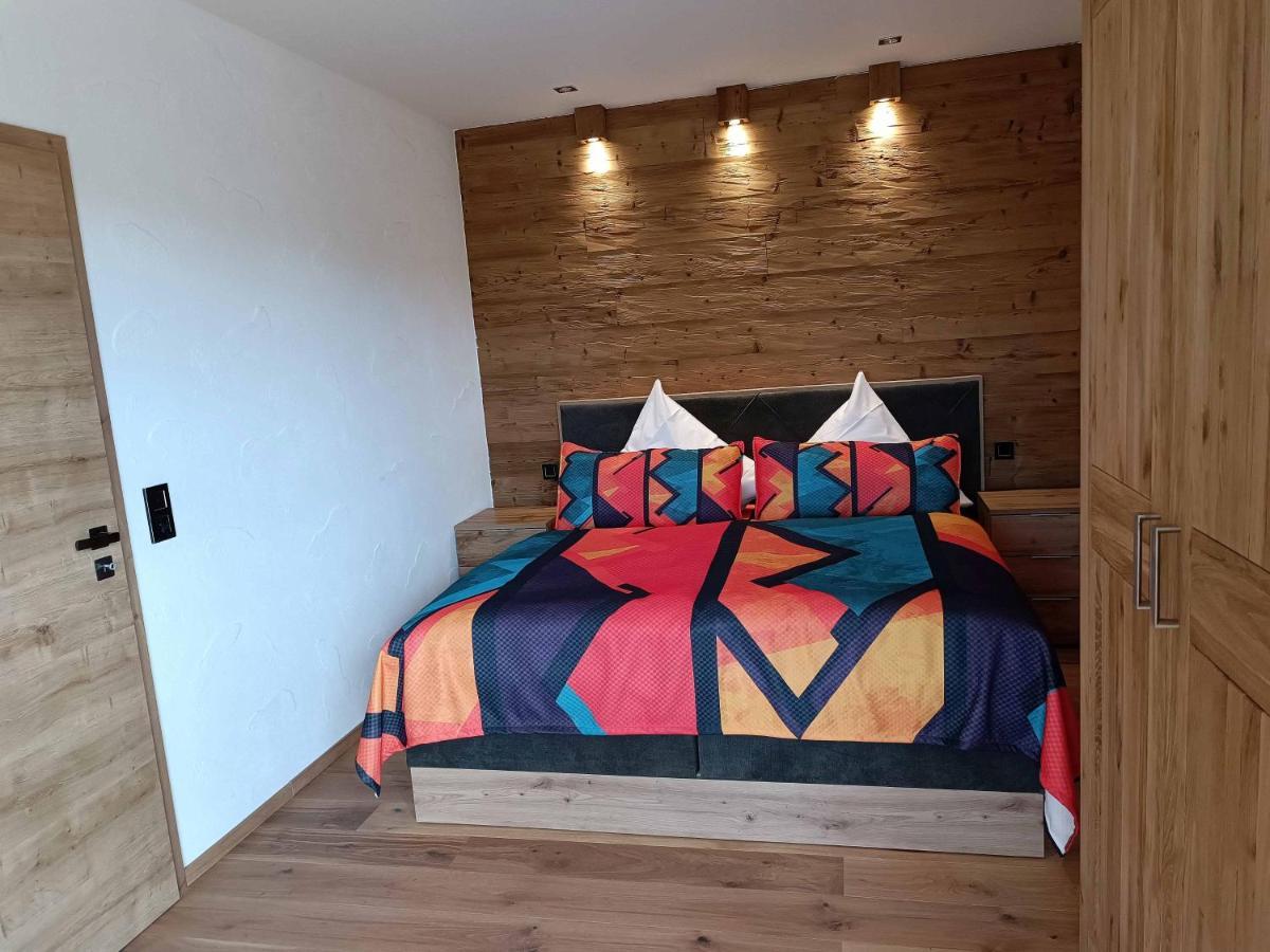 Luxus Ferienwohnung Chalet Seenaehe Schalkenmehren Extérieur photo