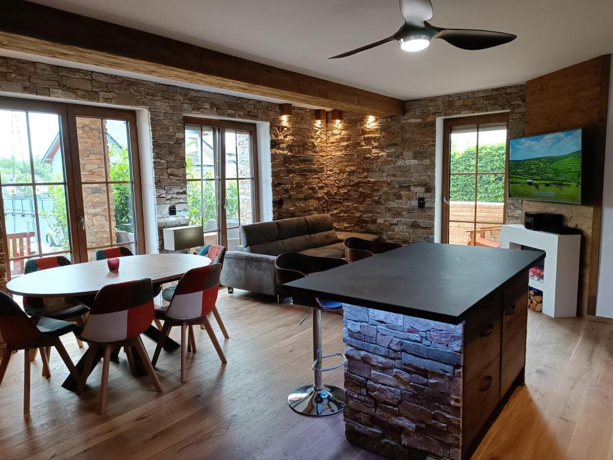 Luxus Ferienwohnung Chalet Seenaehe Schalkenmehren Extérieur photo