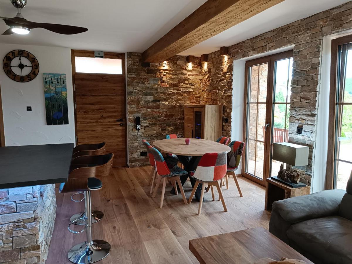 Luxus Ferienwohnung Chalet Seenaehe Schalkenmehren Extérieur photo